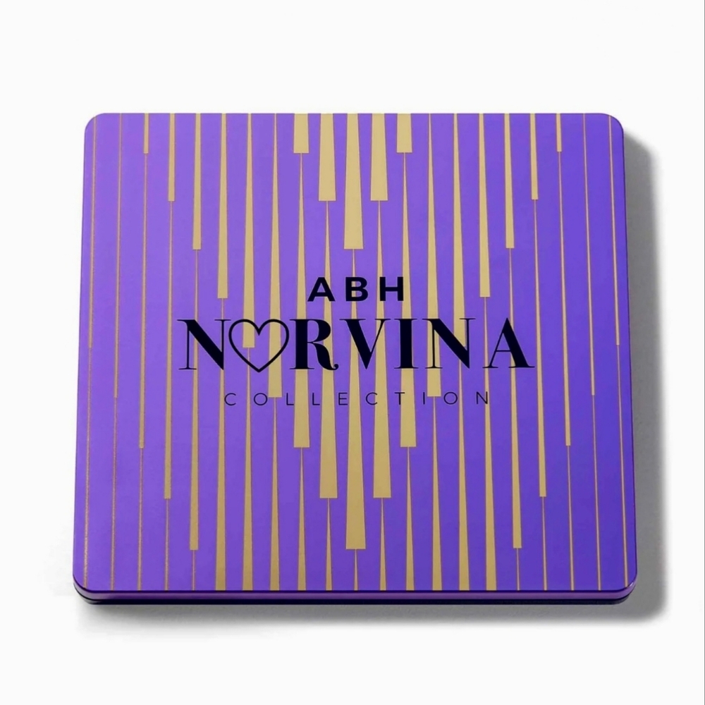 Anastasia Beverly Hills NORVINA® Pro Pigment Palette Volume 1 (Purple), New